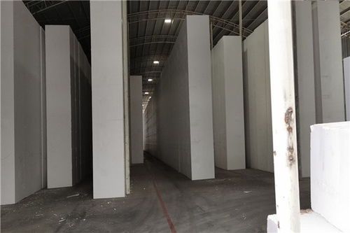 安康紫阳橡塑板贴铝箔 橡塑管贴铝箔生产厂家 西安保温材料厂